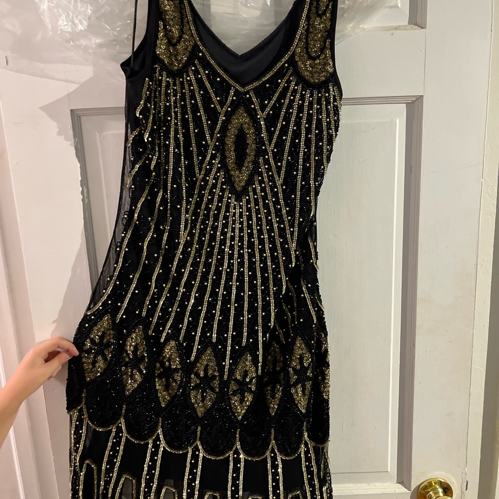 Black and gold 1920s great gatsby dress